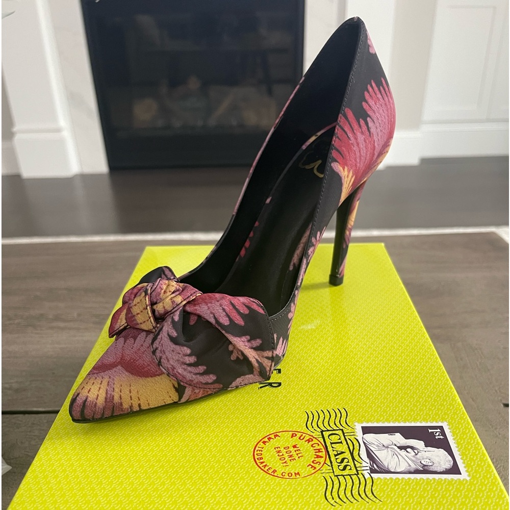 Brand new inbox with tag Ted Baker women’s shoe
